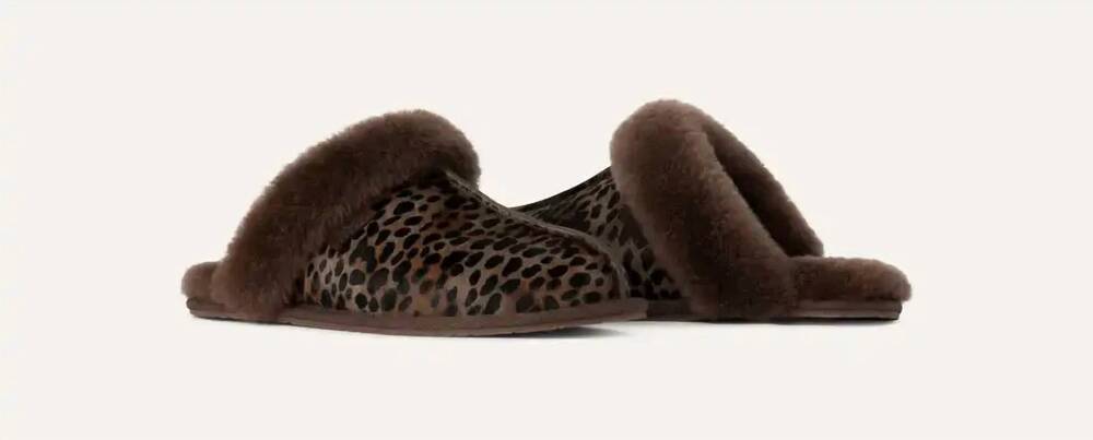 NEW UGG women's scuffette caspian slippers in burnt cedar